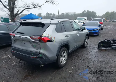 2019 Toyota Rav4 Xle z USA, uszkodzony, nr VIN 2T3P1RFV2KC002870